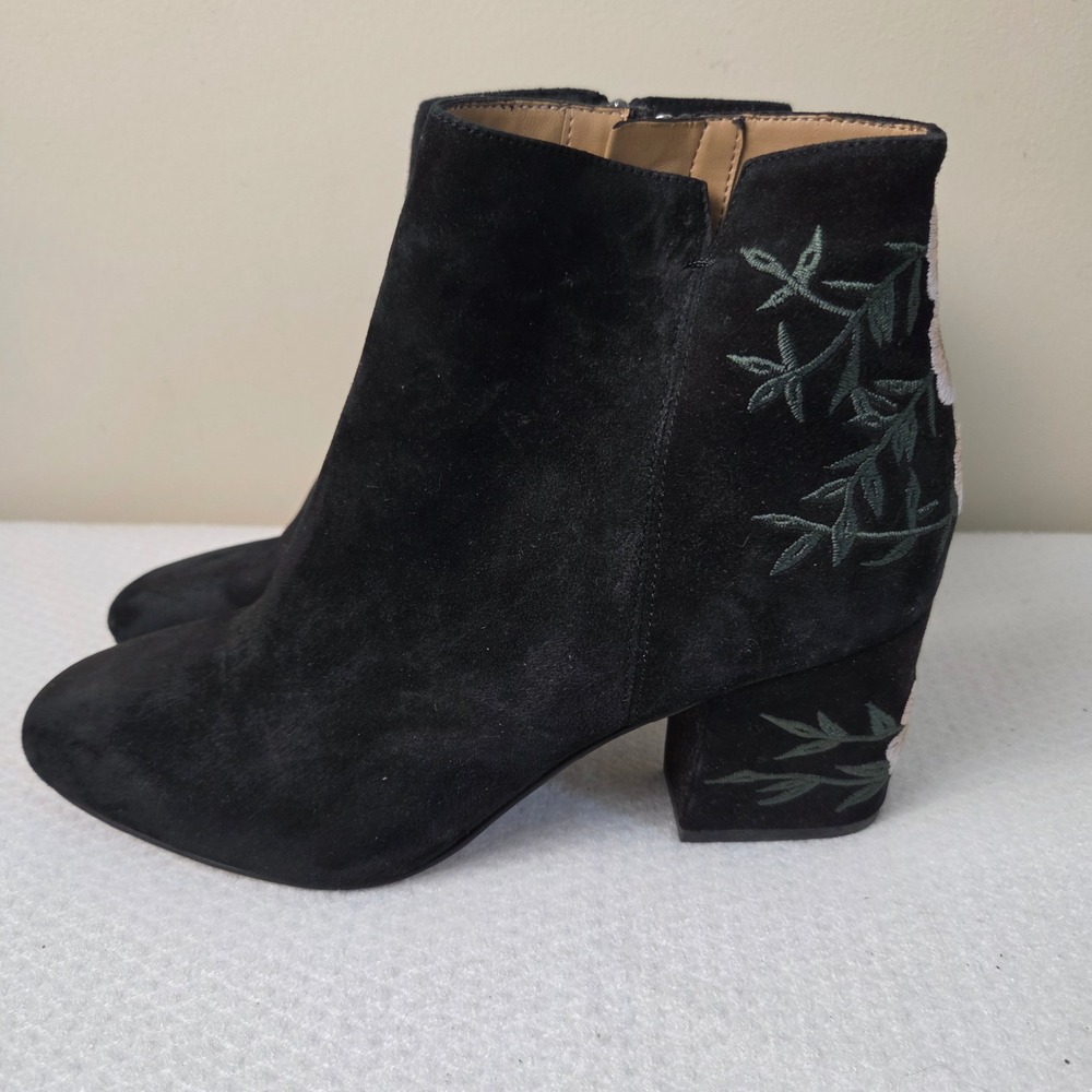 Franco Sarto Olympia 2 Black Suede Floral Embroidered Block Heel Booties 8.5M